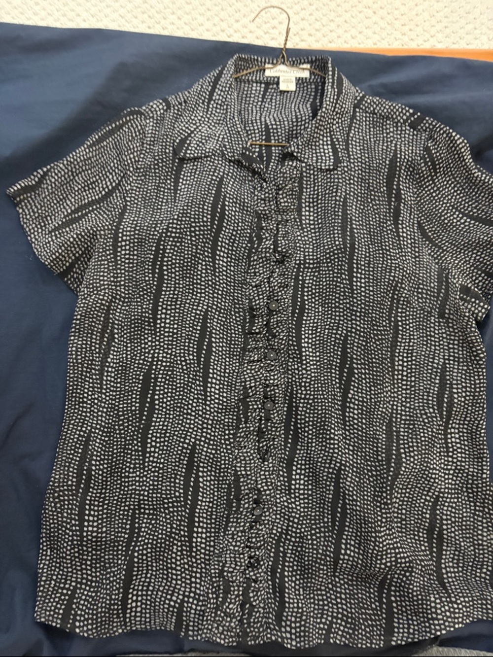 Coldwater Creek Black and White Short-Sleeve Button-Up Shirt
